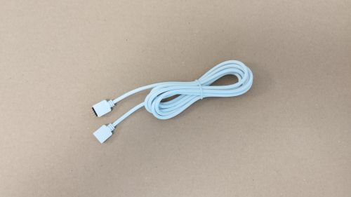 Przedłużacz LED RGB KC ELITTE może służyć do połączenia dwóch ekspozytorów do ciast lub podstaw do fontann czekoladowych.